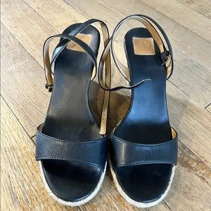 Tory Burch leather wedge strappy sandals 7.5 Black